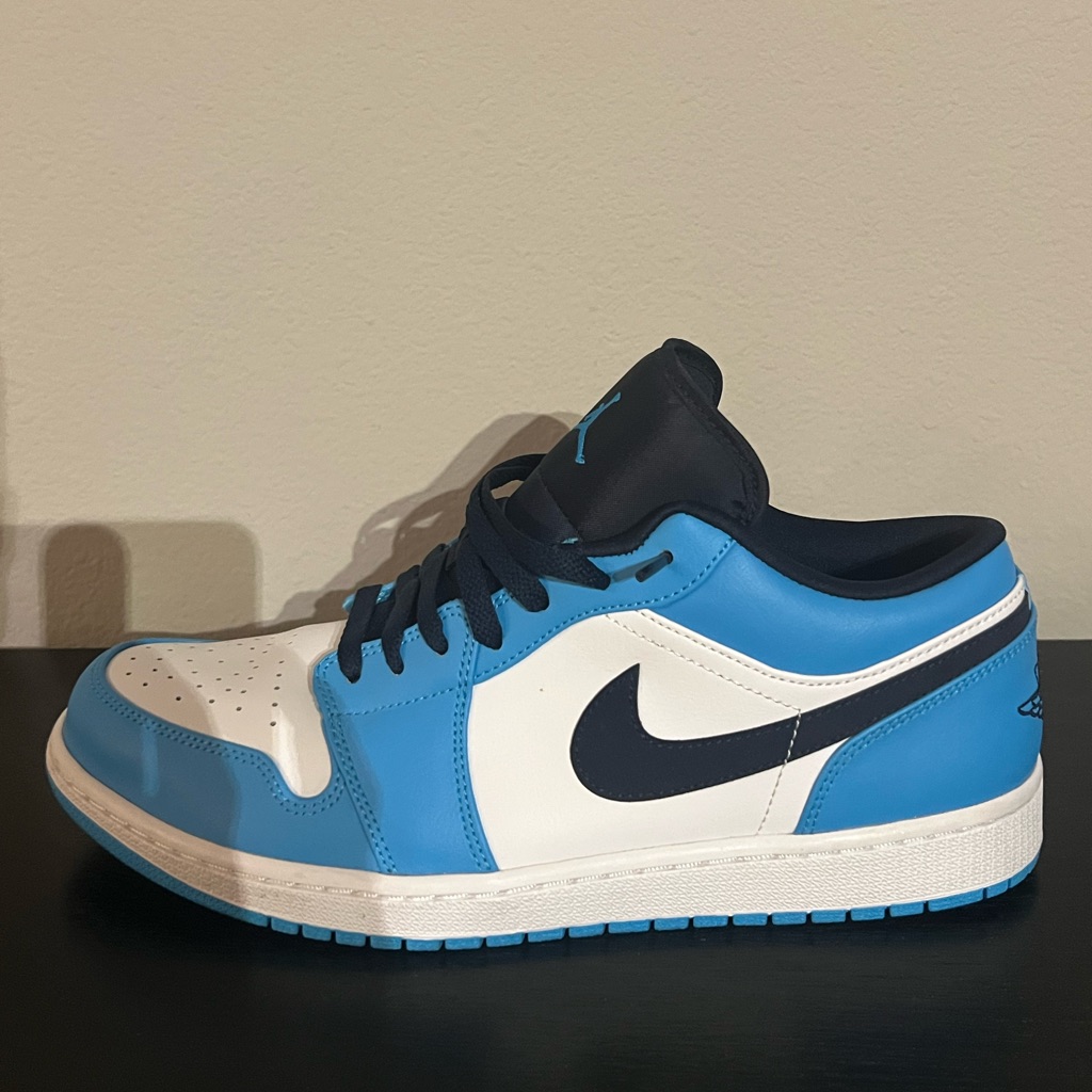 Jordan 1 Low “Unc” 2021